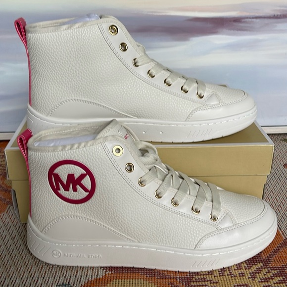 MICHAEL KORS SHEA MID HIGH TOP
FAUX LEATHER
49R4SHFE5L
ELECTRIC PINK
Sneakers - Picture 3 of 16